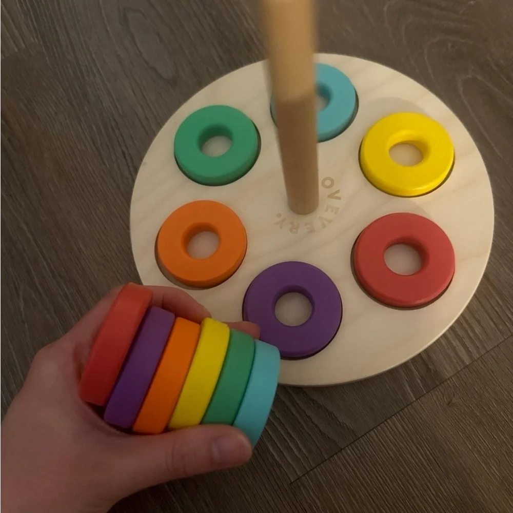 Lovevery Flexible wooden stacker